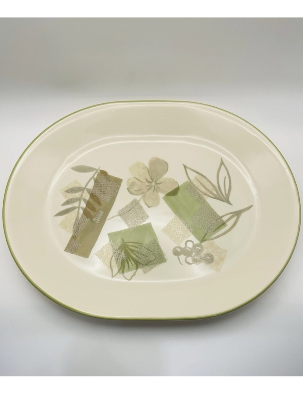 Corelle Textured Leaves 12 inch Oval Cream Serving Platter w/Green Floral Motif